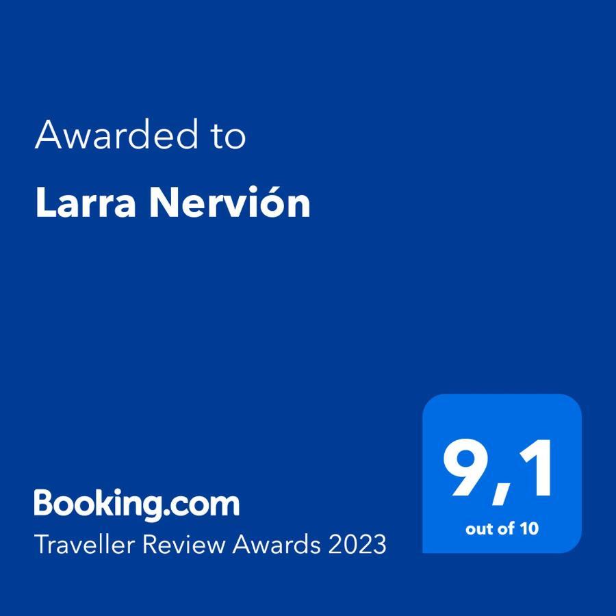 Larra Nervion Subway Tranvia Appartement Sevilla Buitenkant foto