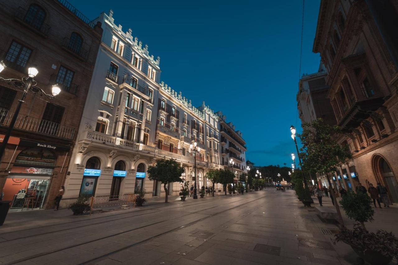 Larra Nervion Subway Tranvia Appartement Sevilla Buitenkant foto